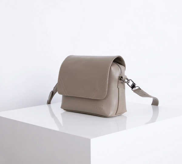 ELLI---Soft Taupe