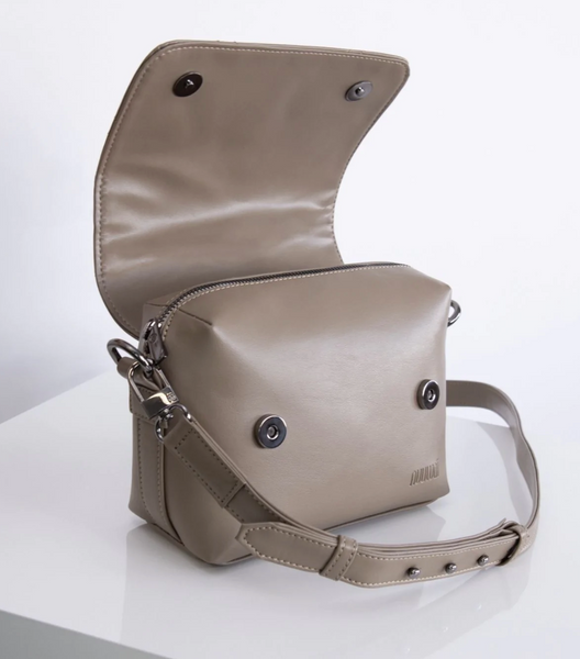 ELLI---Soft Taupe